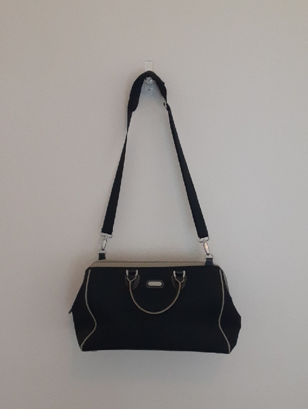 Baggalini Black Travel Weekender Bag with Cream Trim